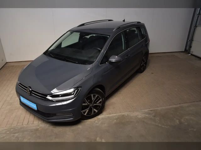 Volkswagen Touran DSG Highline