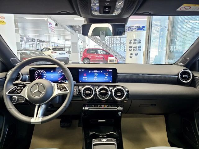 Mercedes-Benz A 200 Progressive