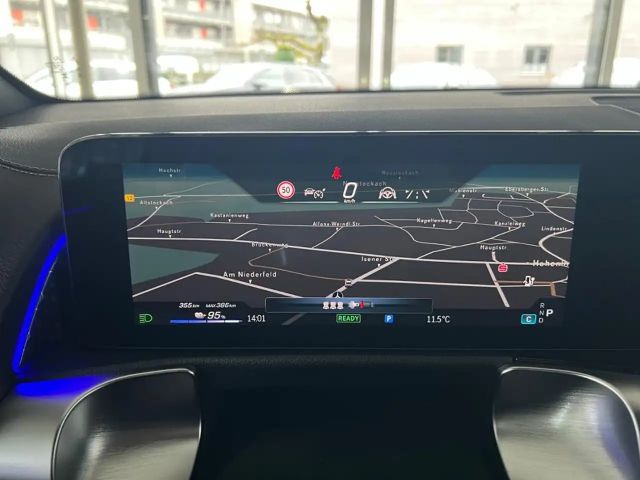 Mercedes-Benz EQB 300 4MATIC AMG Line