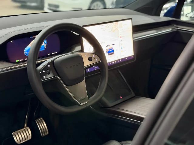Tesla Model X Long Range
