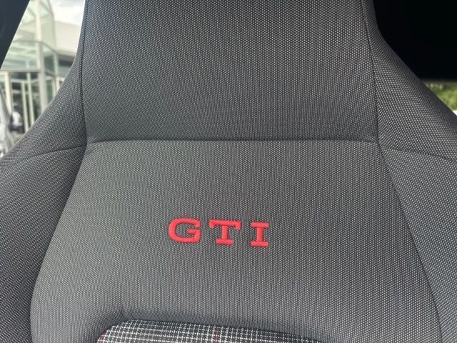 Volkswagen Golf 2.0 TSI GTI Golf VIII