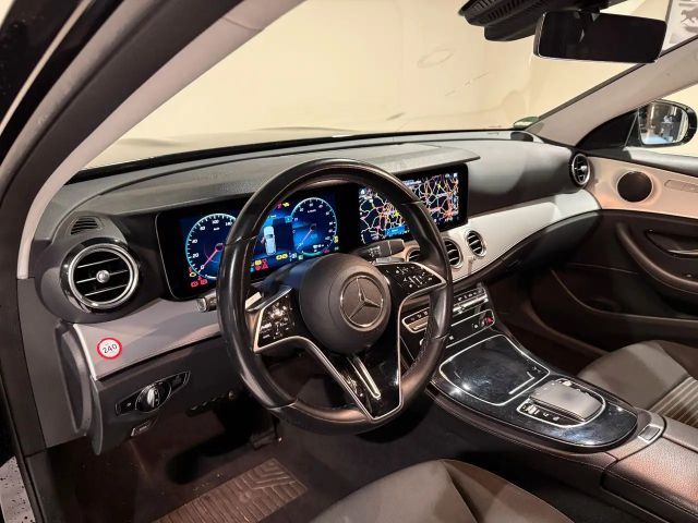 Mercedes-Benz E 300 E 300 de