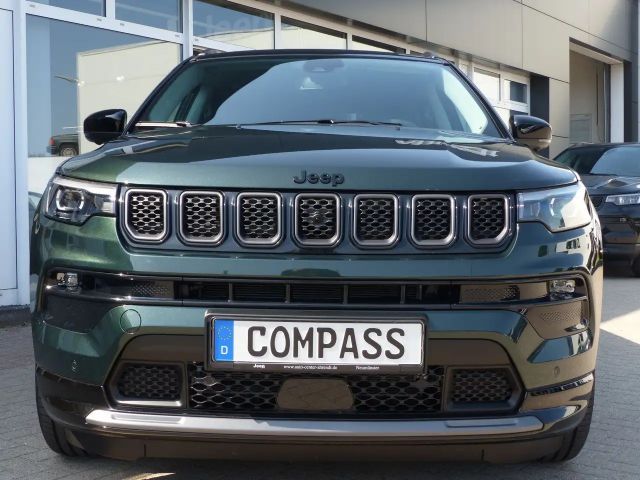 Jeep Compass Summit