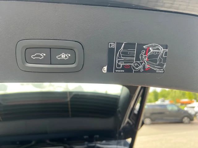 Volvo XC40 Momentum T3