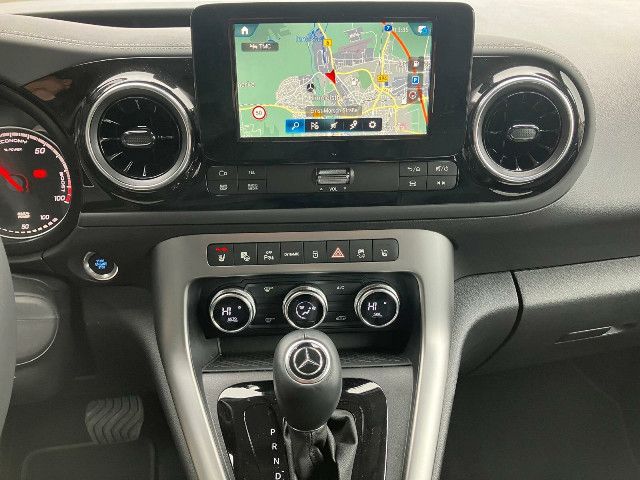 Mercedes-Benz EQT 200