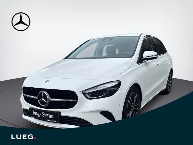 Mercedes-Benz B 200 Progressive Sedan