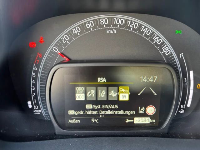 Toyota Aygo X Hatchback Play