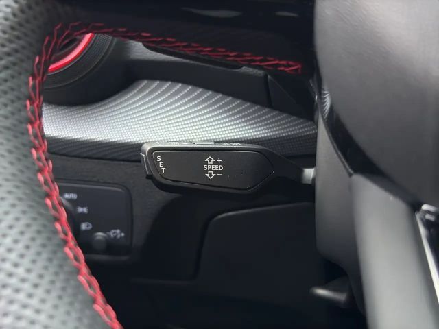 Audi Q2 35 TDI S-Line