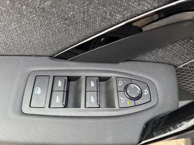 BMW X1 20dxA SPORTSITZ+NAVI+LED+SLI+SHZ+LHZ+BT+APPLE