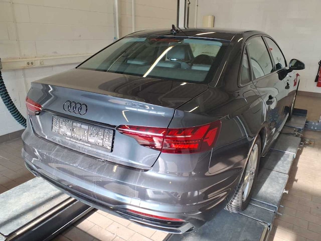 Audi A4 40 TDI S-Tronic Sedan