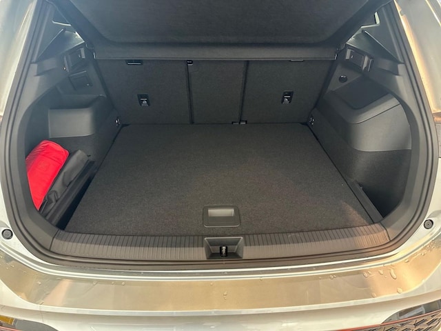 Volkswagen Tiguan 4Motion DSG R-Line