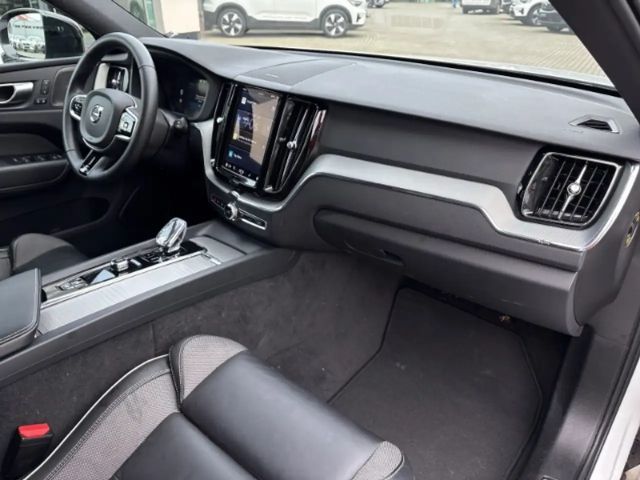 Volvo XC60 Dark Plus