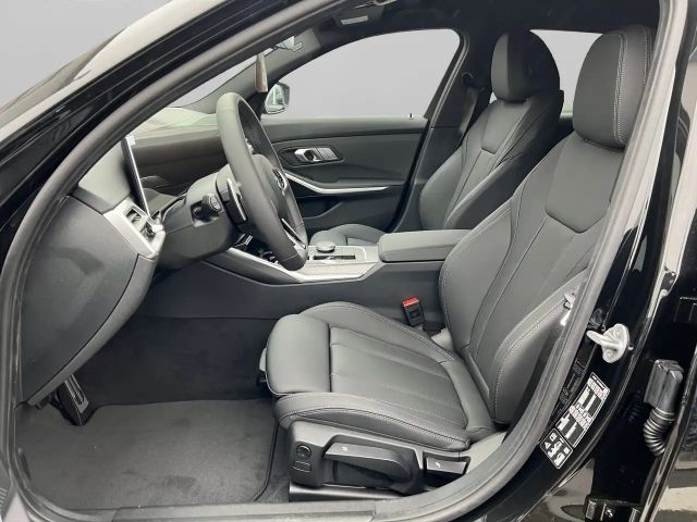 BMW 320 320d M-Sport Touring xDrive