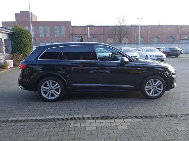 Audi Q7 55 TFSI Quattro S-Line