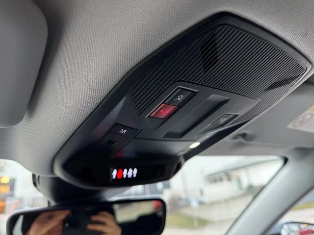 Peugeot 308 PureTech SW