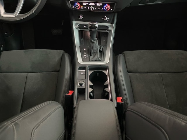 Audi Q3 35 TDI Quattro S-Tronic