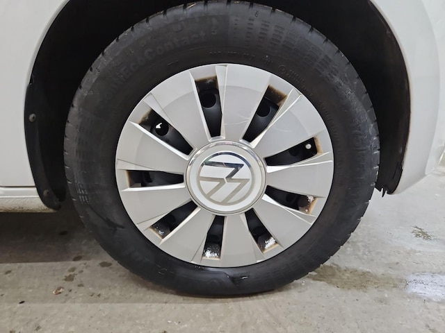 Volkswagen up! Move Move up!