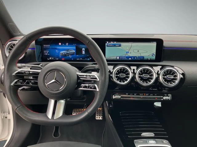 Mercedes-Benz CLA 200 AMG Line Shooting Brake