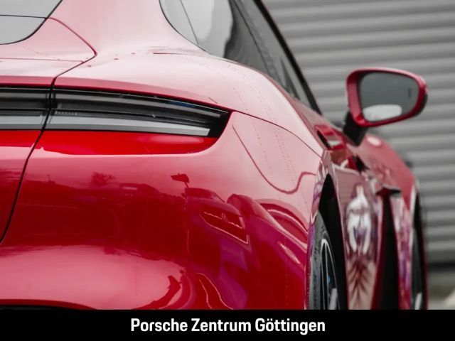 Porsche Taycan Performance Plus