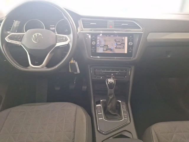 Volkswagen Tiguan 1.5 TSI Life