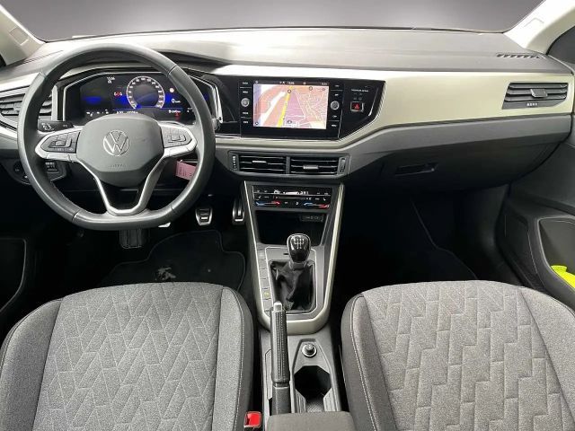 Volkswagen Polo Move