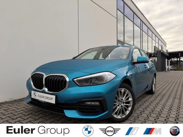 BMW 118 Sedan