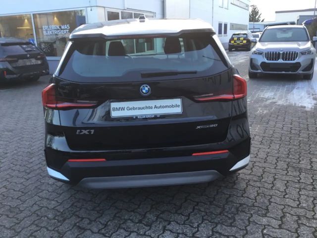 BMW iX1 xDrive