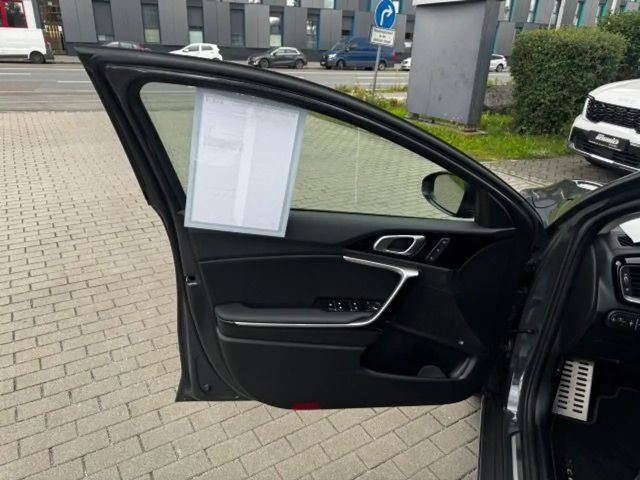 Kia XCeed Platinum Edition