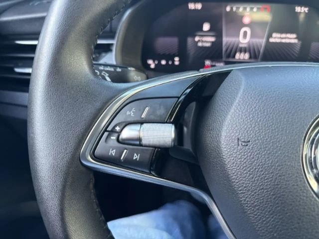 Skoda Scala Essence AHK Digitales Cockpit LED Sperrdiff. Apple