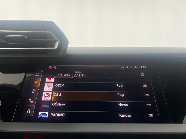 Audi A3 30 TFSI Sedan