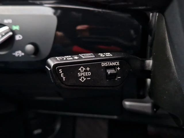 Audi A4 35 TDI Avant S-Line