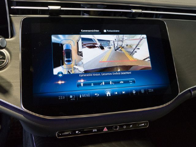 Mercedes-Benz E 200 AMG Line Sedan