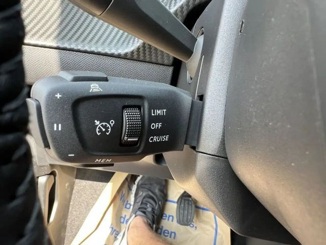 Peugeot 208 Allure Pack