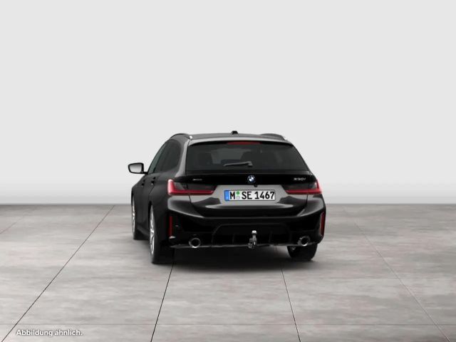 BMW 330 330i M-Sport xDrive