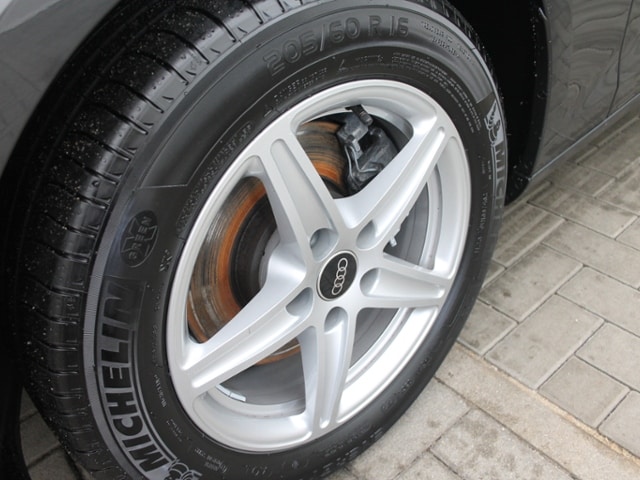 Audi A4 30 TDI S-Tronic Sedan