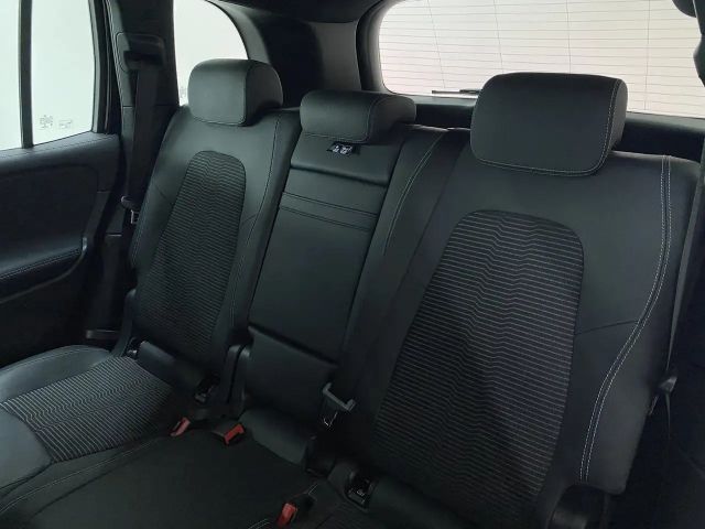 Mercedes-Benz EQB 300 4MATIC