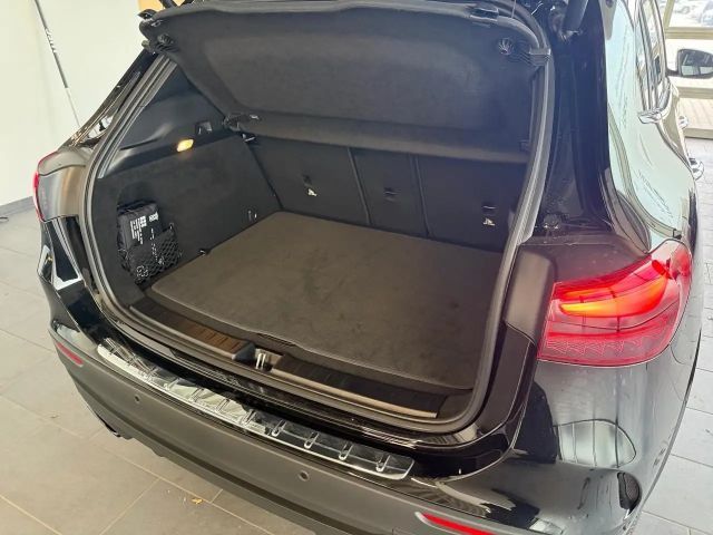 Mercedes-Benz GLA 180 AMG Line