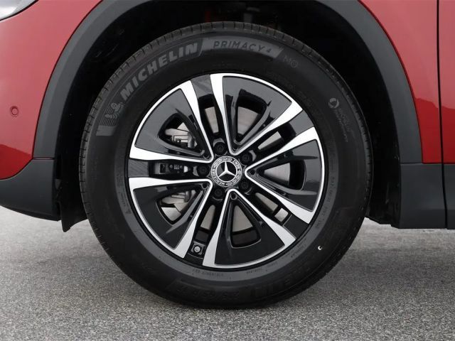 Mercedes-Benz GLA 180 Aut. AHK Park.Assistent Sitzhzg.