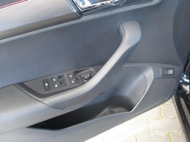 Skoda Karoq 4x4 Style Style