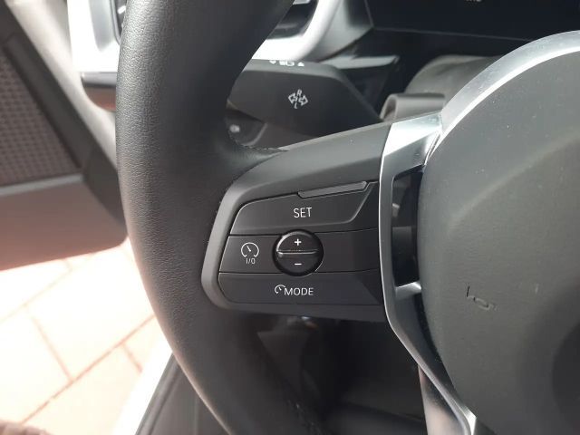 BMW 216 216i Active Tourer