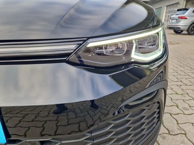 Volkswagen Golf DSG GTI Style