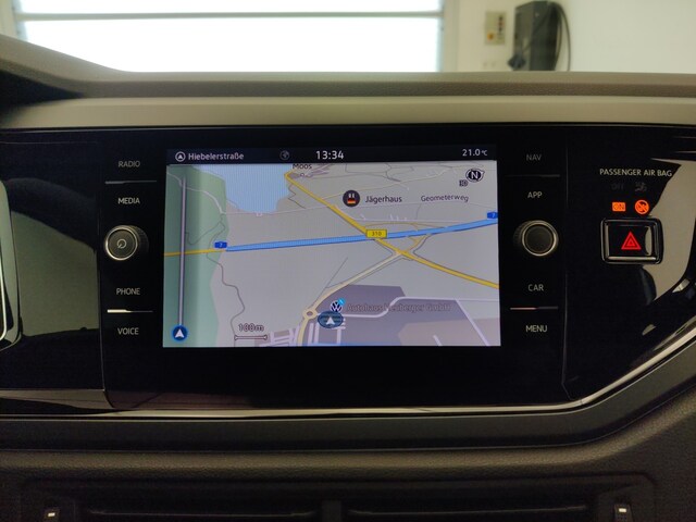 Volkswagen Polo 1.0 TSI DSG R-Line