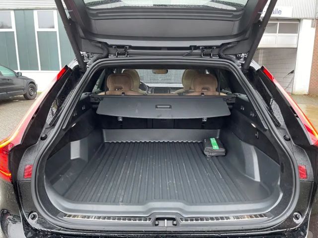 Volvo V90 Dark Ultimate