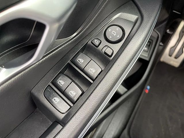 BMW 330 330e M-Sport Touring xDrive