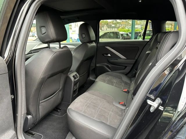 Opel Astra 1.2 Turbo Turbo Ultimate