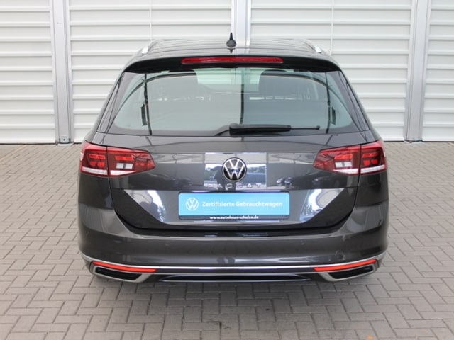 Volkswagen Passat 1.5 TSI DSG Variant