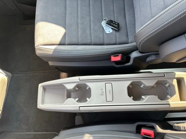 Volkswagen Multivan Style T7