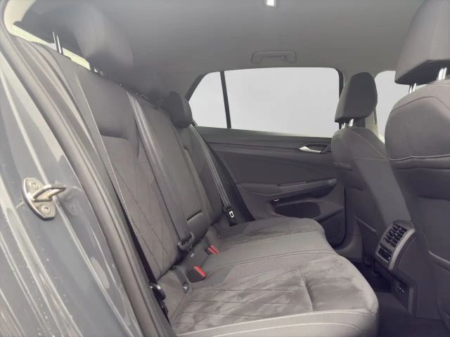 Volkswagen Golf 1.5 TSI Style