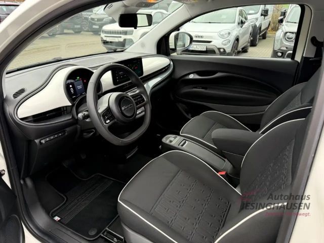 Fiat 500e +Rückfahrkam.+PDC+Keyless+Sitzheizung