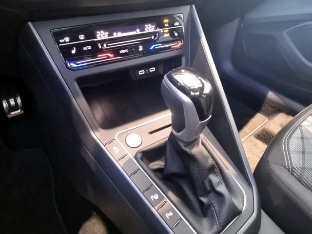 Volkswagen Taigo 1.0 TSI DSG R-Line